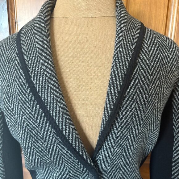 Margaret O'Leary Cardigan - Picture 3 of 5